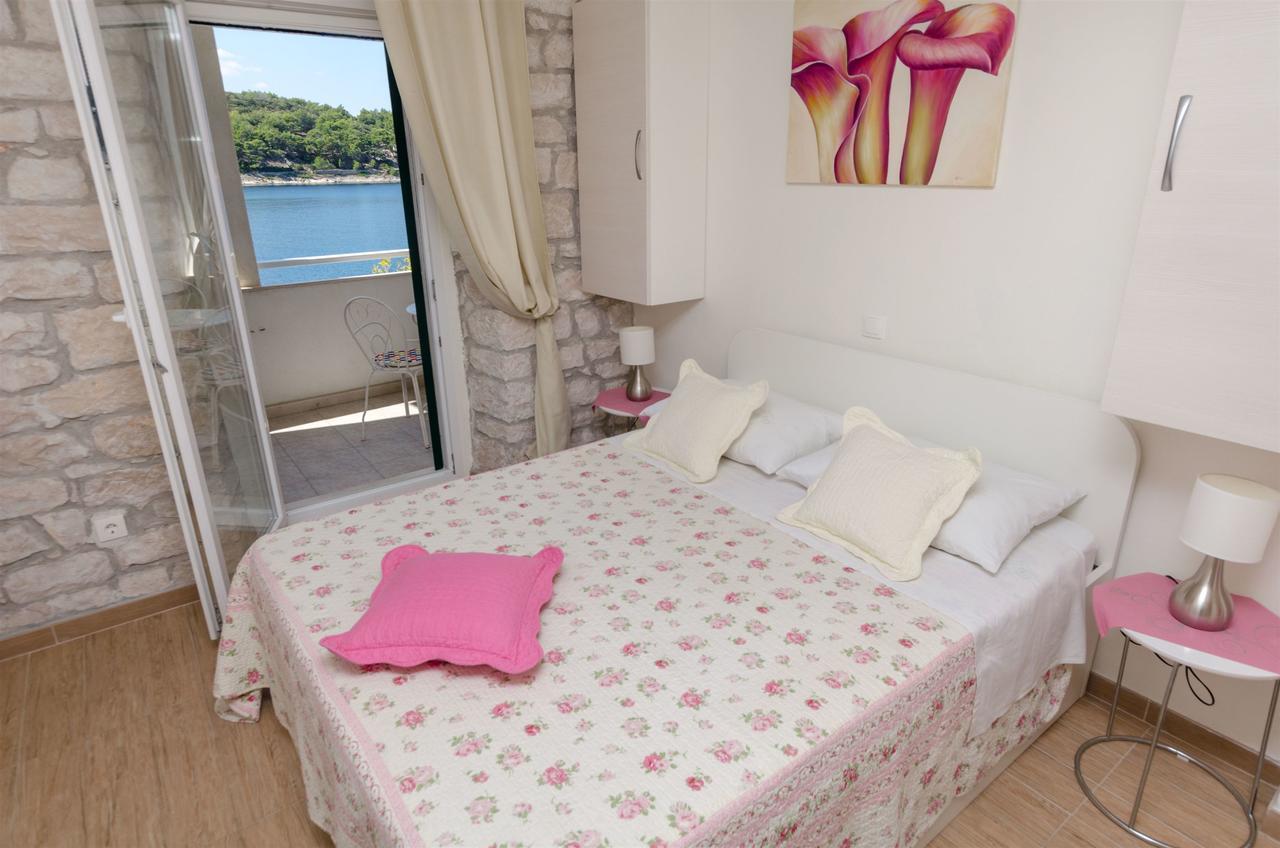 פובליה Apartments Djurdjica מראה חיצוני תמונה